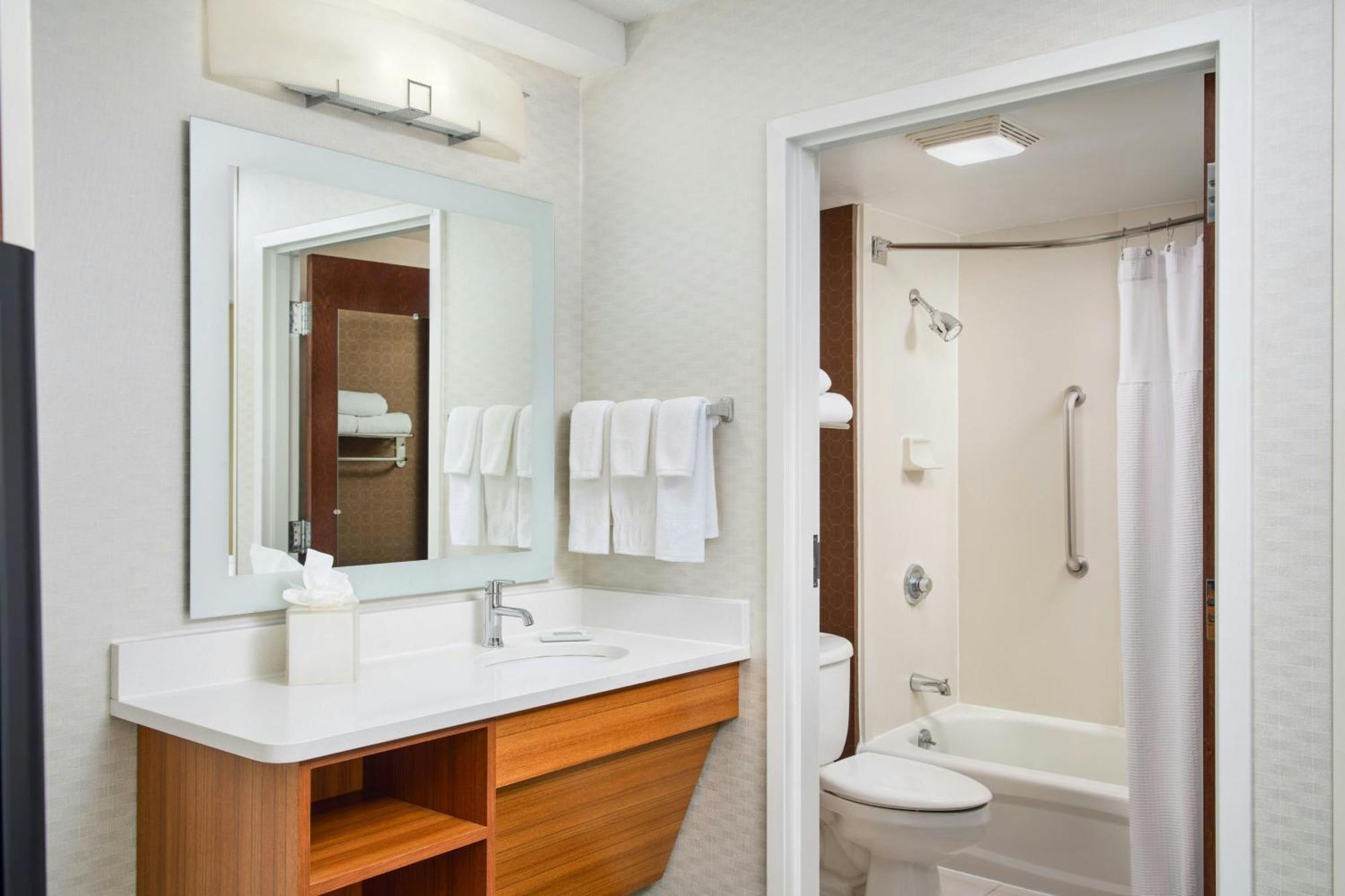 Springhill Suites By Marriott Chicago Southwest At Burr Ridge Hinsdale Exterior photo